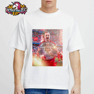 Bayern Munich FC The Champion Of Bundesliga Championship 2025 Harry Kane Wins The First Trophy In Career Unisex T-Shirt