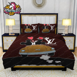 Disney Mickey And Minnie Kissing On Louis Vuitton Monogram Comforter Bedding Sets