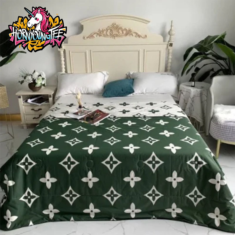 Louis Vuitton Green And White Multi Logo Bedding Sets Louis Vuitton Green And White Multi Logo Bedding Sets