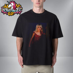 Manchild The First New MV Solo 1 Hit On The Hot 100 By Sabrina Carpenter Unisex T-Shirt